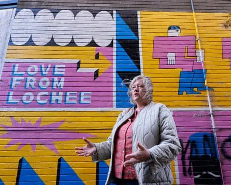 This Dundee Community Refuses Billionaire Bait, Upholding Togetherness In Response